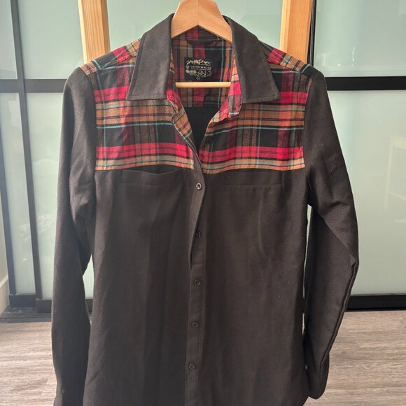 United By Blue Pinedale Wool Shirt - Women's Small - Picture 2 of 4